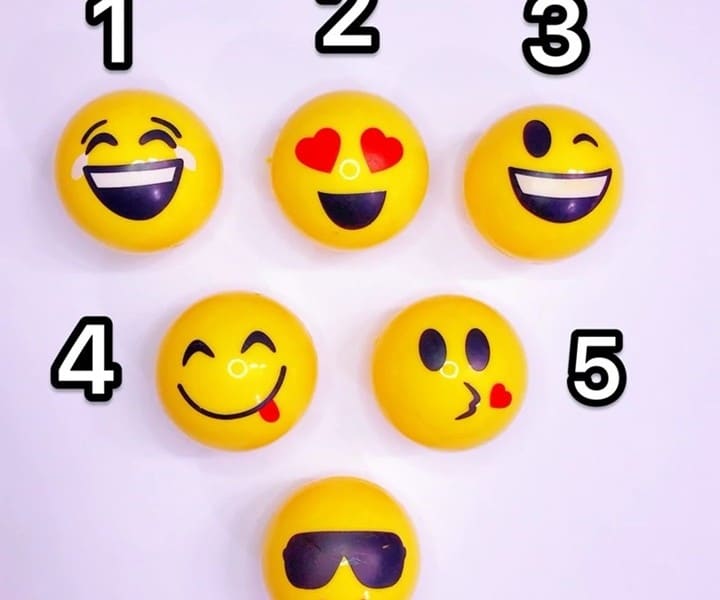 تراش فانتزی طرح ایموجی
